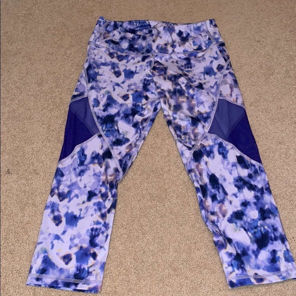 Old Navy mesh cropped leggings. Size small worn 2x